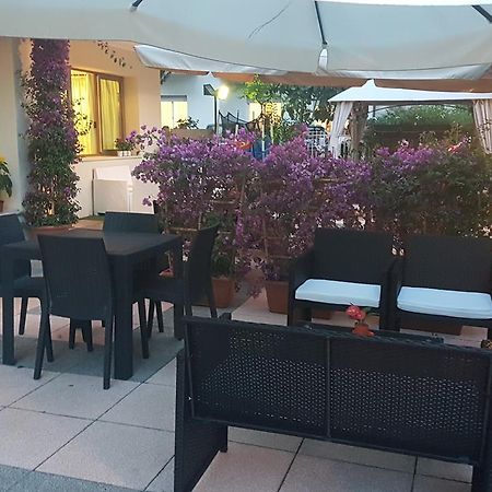 Hotel Fucsia 리치오네 외부 사진